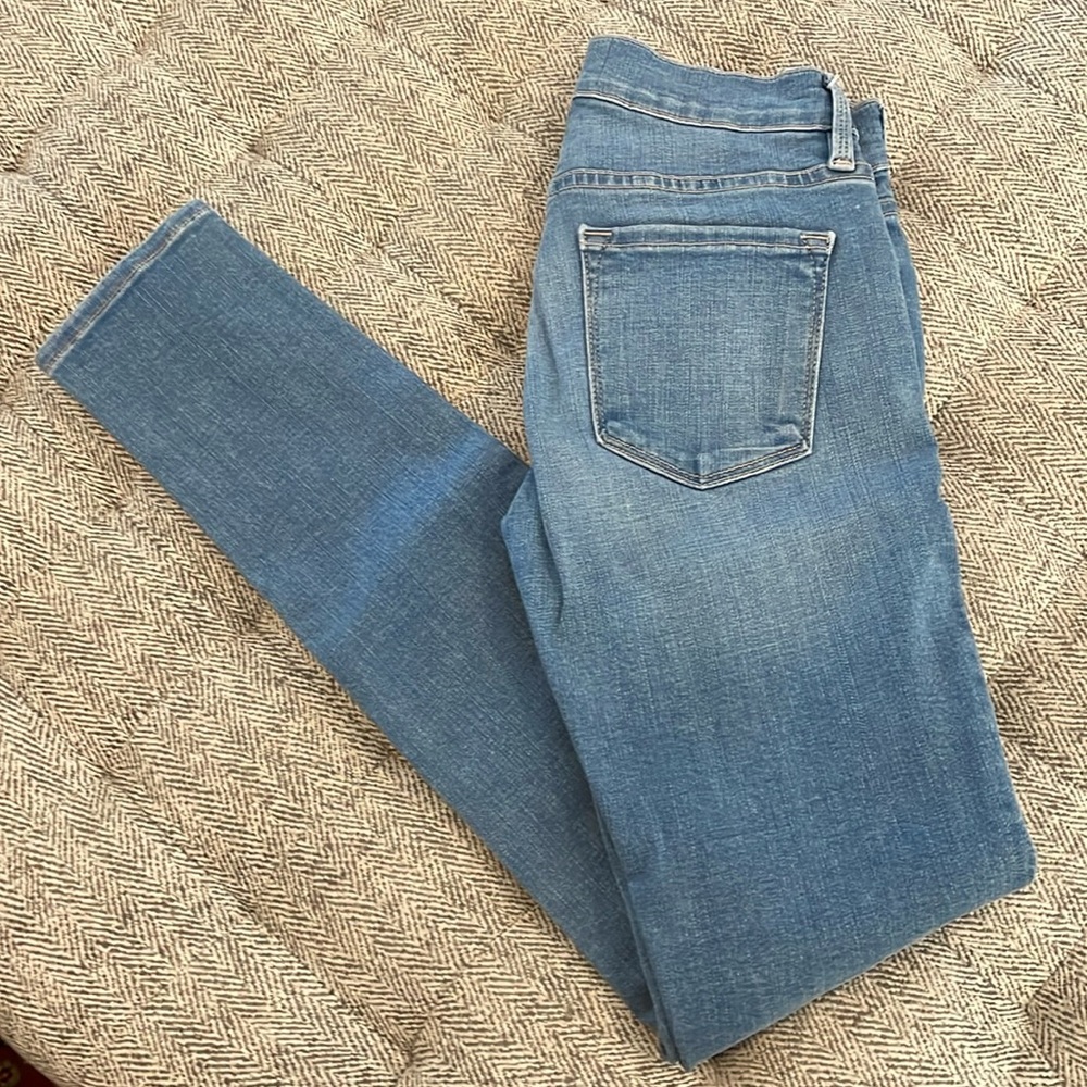 FRAME denim Le Skinny Jeanne jeans size 24